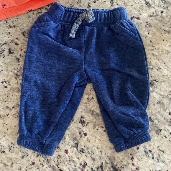 Baby Crab Outfit - Picture 2 of 6